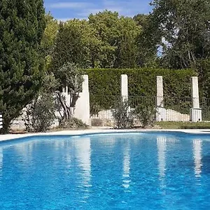 3* מלון Glanum Et